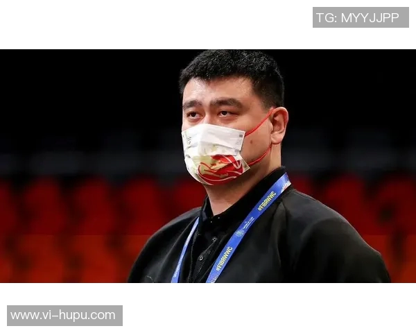 新帅许利民顾问李楠携手亮相北京男篮翻开新篇章