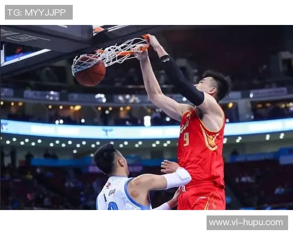 深圳大胜上海创历史最大分差,王建军怒批年轻球员松懈引发热议 深圳大胜上海创历史最大分差,王建军怒批年轻球员松懈引发热议