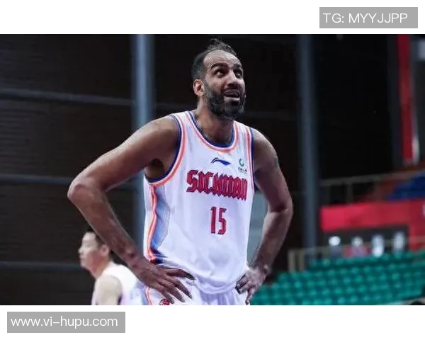 波斯铁搭难改比赛大局中国队用强硬让哈达迪屈服 波斯铁搭难改比赛大局中国队用强硬让哈达迪屈服